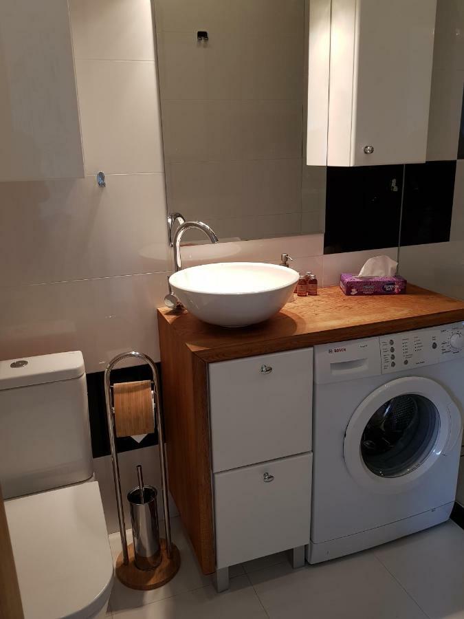 Apartment "Femina Cinema" Warsaw City Centre מראה חיצוני תמונה